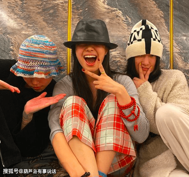 李曼萱 来自搜狐网