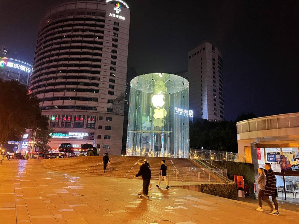 消息资讯|真让王守义说中了？iPhone 12评测：没下手的还是等“十三香”吧