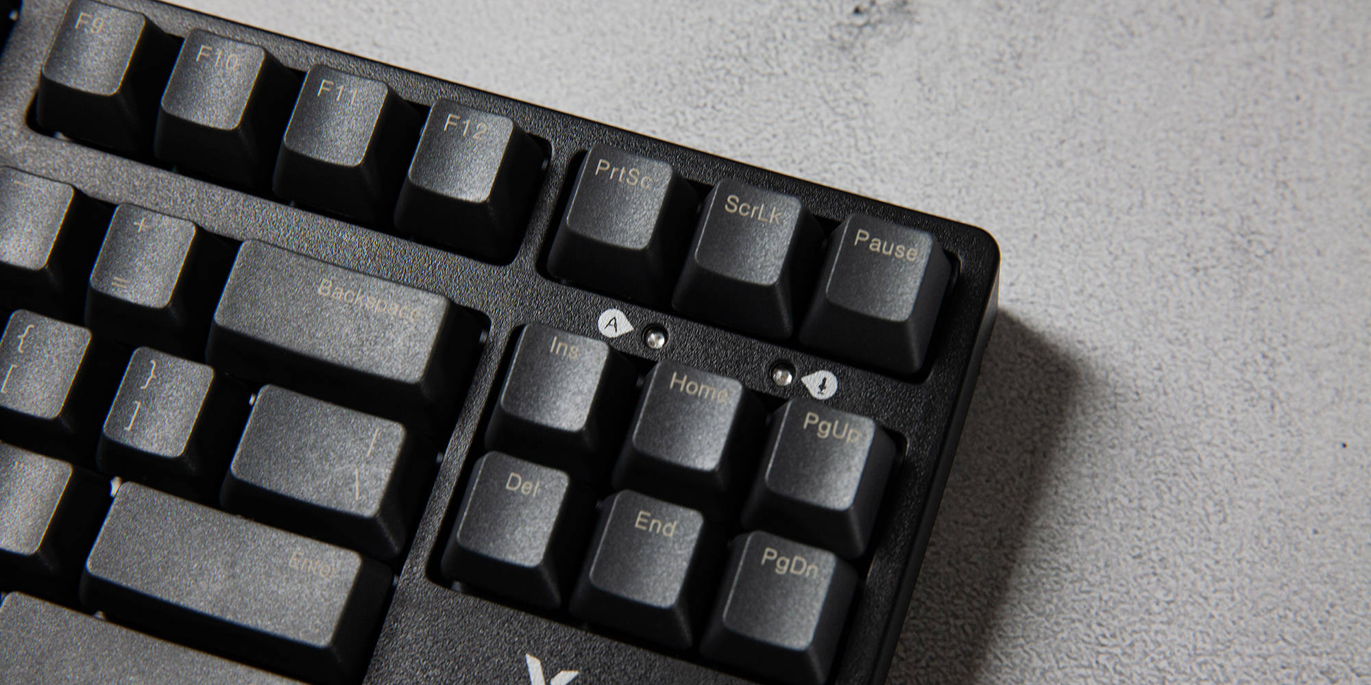 扎实 平淡 简约-雷柏V860机械键盘上手记