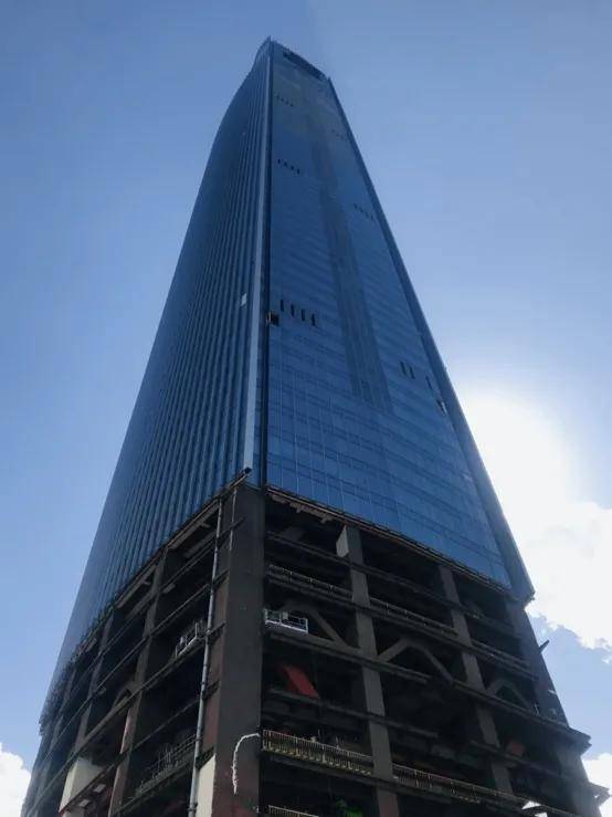 12亿!福建第一高楼6折拍出!谁接盘?另,泉州第一高楼何时"盘活"?