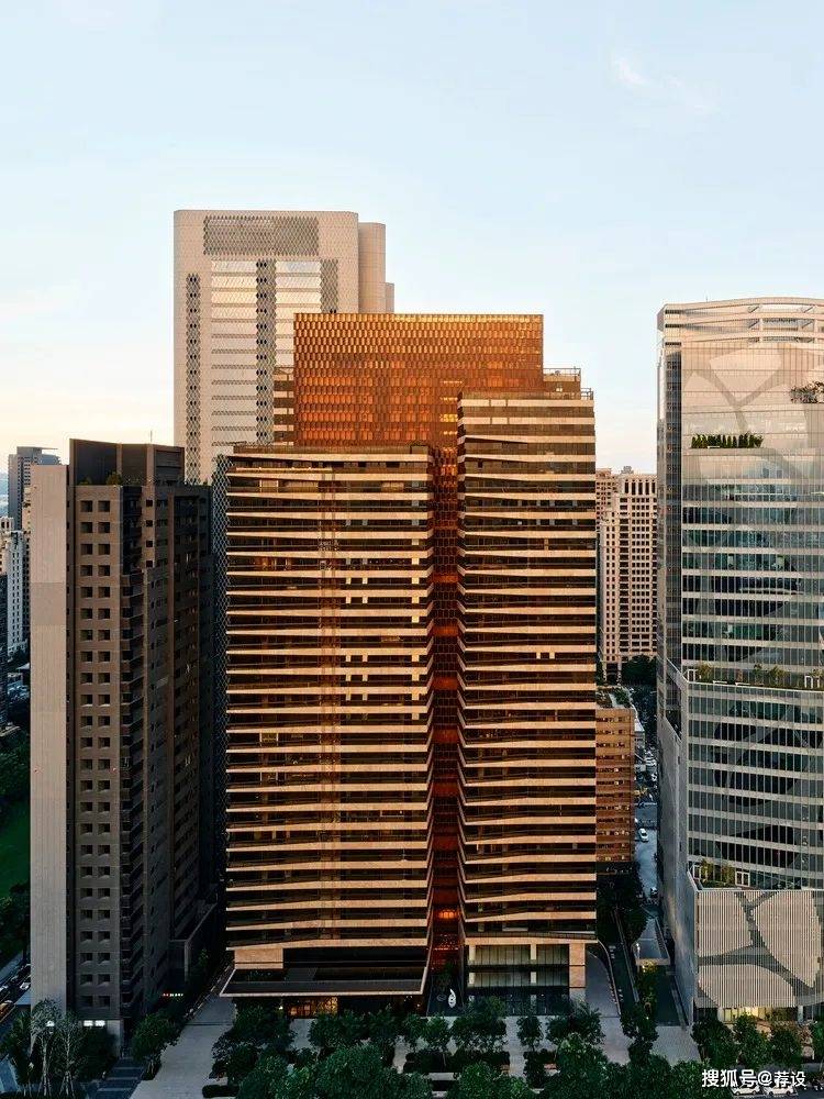 �������������ʦAntonio Citterio������¯,������۵�La Bella Vita...