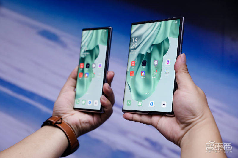 卷轴|从卷轴屏手机到CybeReal AR数字地图，OPPO 500亿研发是动真格的