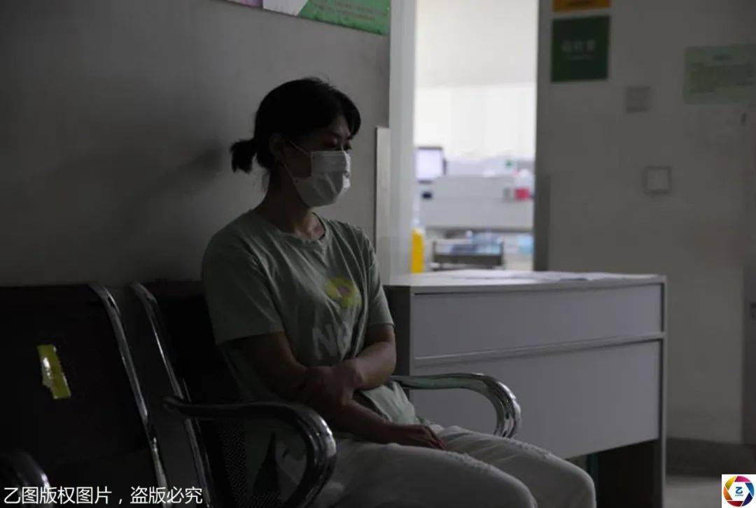 魏闻岐|医生对其母亲和外婆抽血化验,结果全家傻眼男孩总是莫名流鼻血