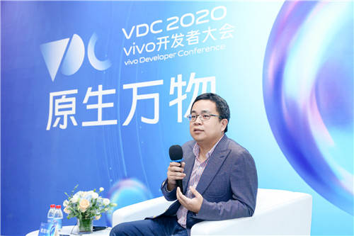 手机|vivo发布车联网品牌Jovi InCar，手机厂商为何争相“上车”？