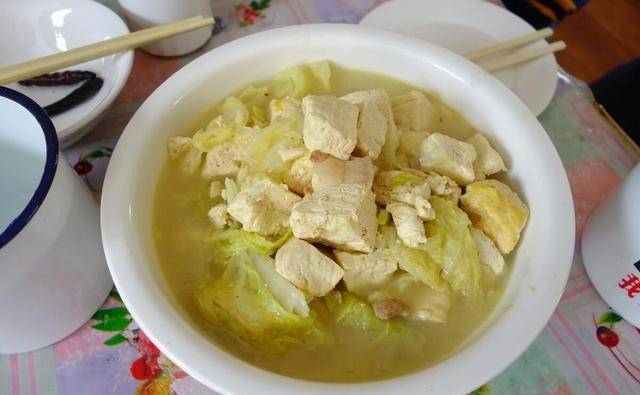 炖豆腐怎么炖才嫩软 7992caeee56e4ce8b5b309c42d1d4df2.jpeg