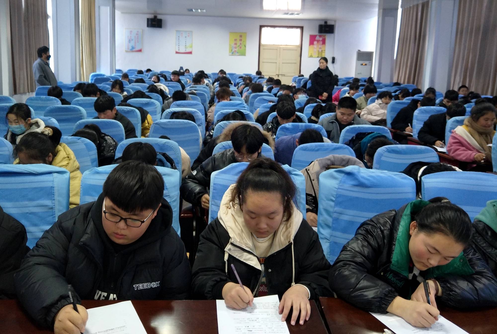 睢县二中:知识比赛让"价值观"入脑入心