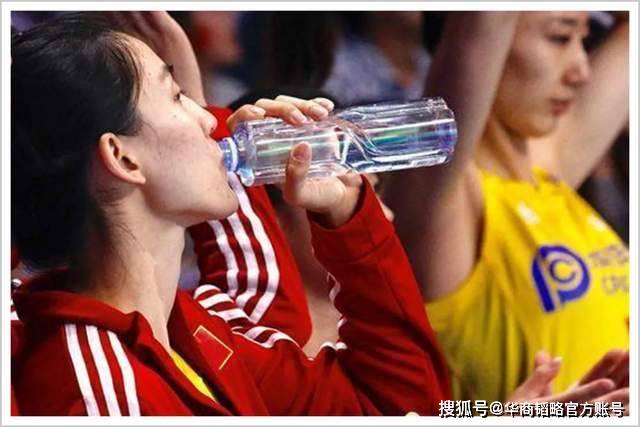 品牌|花巨资，造概念，巨头混战中称贵族，它还能贵多久？