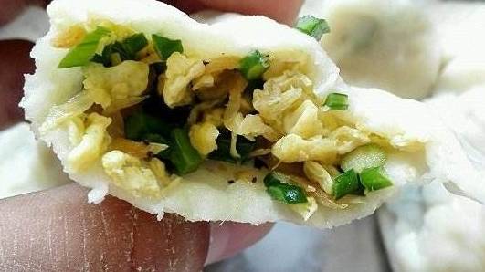 饺子馅放大蒜好吃吗 2e7beb92628c475186d48325608a431b.jpeg