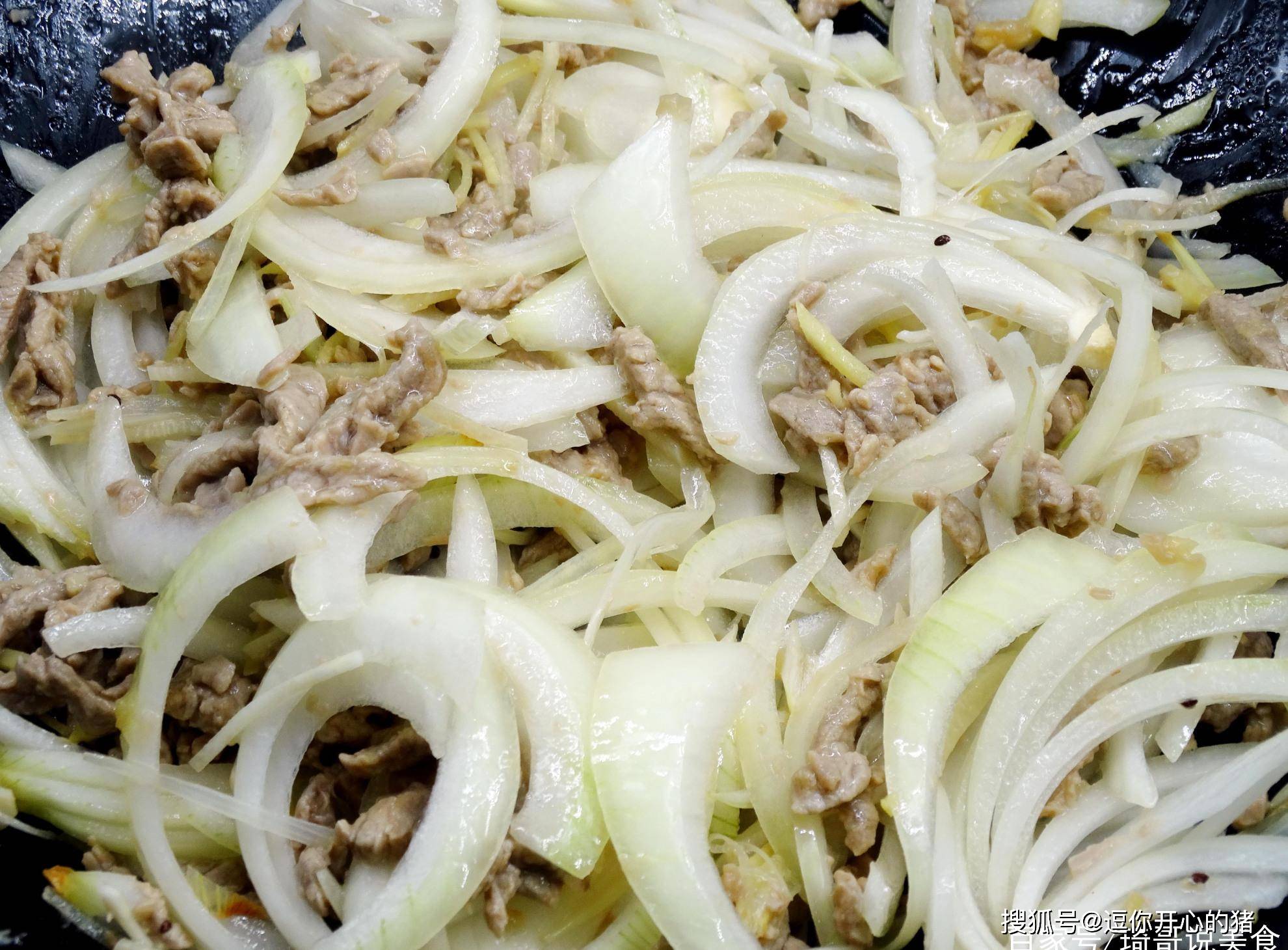 怎么炒牛肉丝不老 3eaacd6886064058983974231653ceaa.jpeg