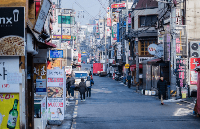 2020年全球生育率世_世界上首个零生育率的国家,人人都不愿意生娃!