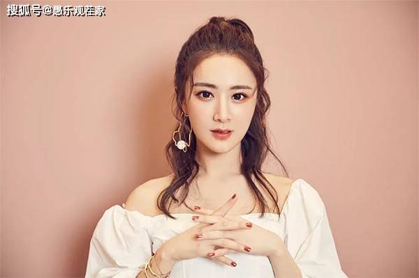 继辛巴“燕窝”后，带货女王薇娅也翻车，频频