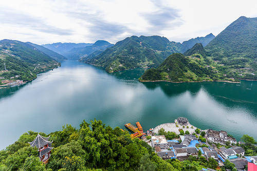 小三峡值得游吗 9c5b52aa68c04aa6b9a7cf0a0c741f19.jpeg