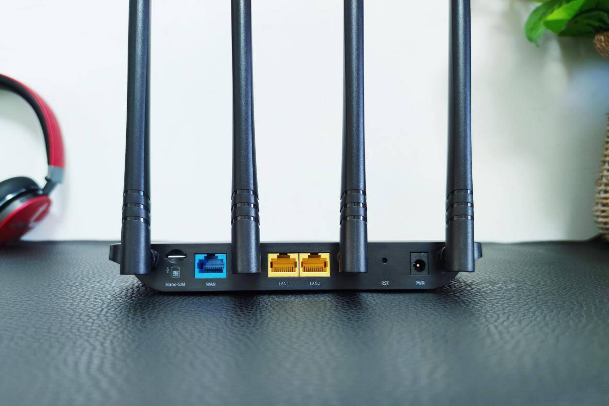 让办公自由一点，4G转有线转无线+远程OA，蒲公英X4C体验