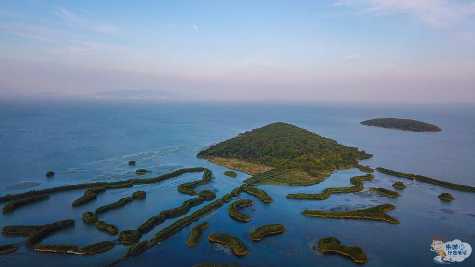 安徽相当尴尬的县城，县名与太湖同名，本地人
