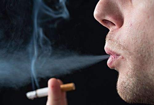 啥叫吸烟过肺 124adb7524964f2a8db097bedc1912f8.jpeg