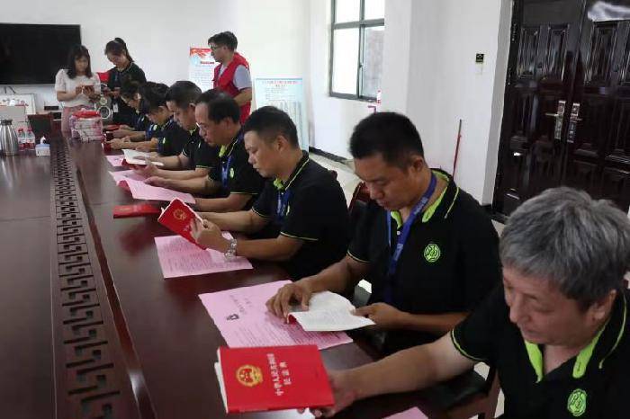 法律援助中心是司法局的下属单位吗 03589a0289d14ab9a4926ead00f3dabd.jpeg