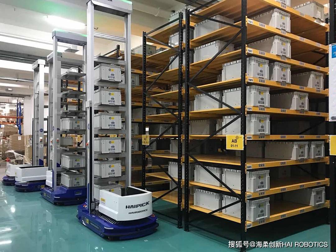库宝箱式仓储机器人haipick喜获"2019-2020双年度agv