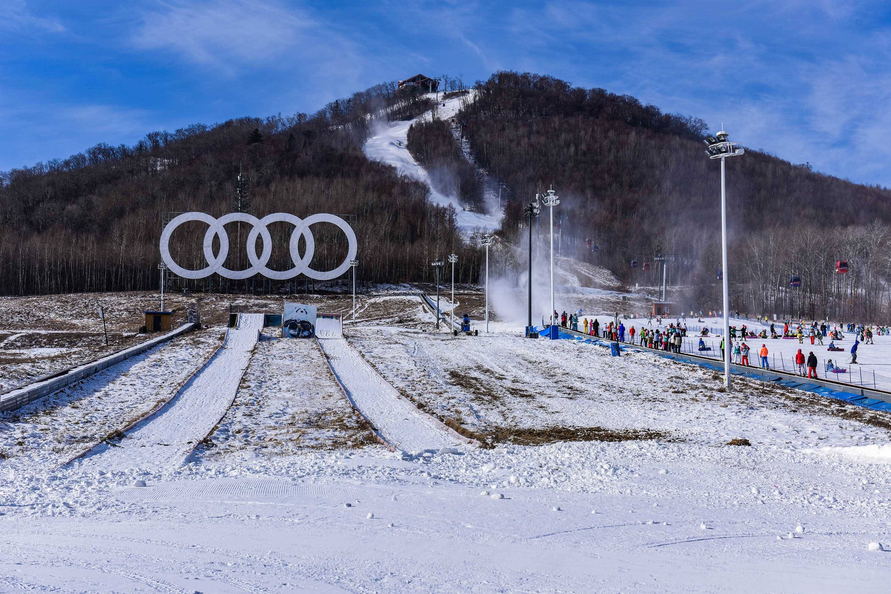 东北230亿打造的度假区，冬季滑雪夏日避暑，深受滑雪爱好者热捧