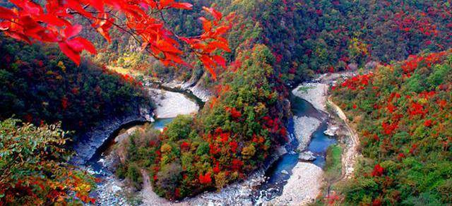 卢氏县地处秦岭余脉,全县地貌特征可以概括为"三山三河两流域,八山一