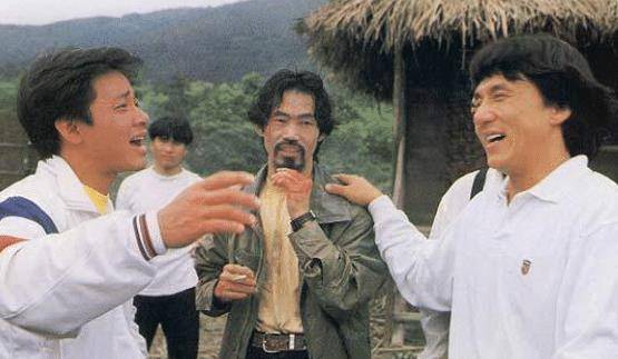 飞鹰计划成龙电影 81f3b81f7f24455db1110a967632a148.jpeg