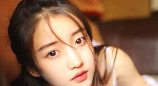 女生让你早点睡高情商怎么回复 c898eb0ec2264afe8a74f0f785eeeeef.jpeg