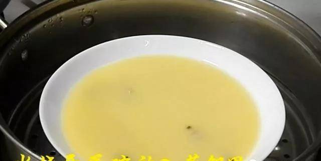 鸡蛋羹怎么蒸才嫩家常 7d2e53753ed14c6c874ee86614360232.jpeg