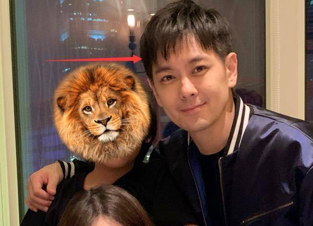 生日怎么拍照挡脸 00b343b4cd2d4a57a1eaff79e1f24701.jpeg