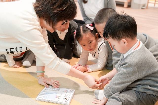 深圳国际幼儿园排行_深圳年薪50万以下不要读这几所国际幼儿园,学费可以买辆豪车了!(2)