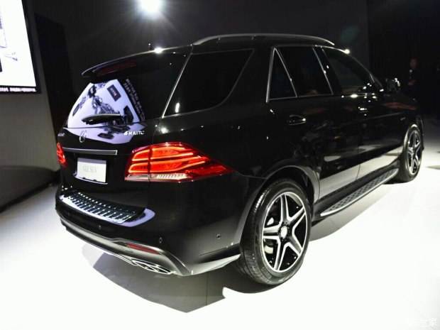 全新奔驰t级定位于紧凑型的van