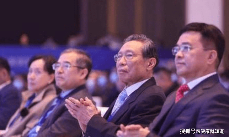 【钟南山:新冠病毒出现环境传人
 ,钟南山:新冠病毒出现环境传人!】