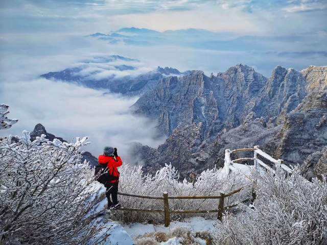 赏雾凇奇观，享云端太极，元旦来白石山赴一场2021的风花雪月