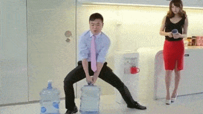 原创搞笑gif段子媳妇你也给我留点啊