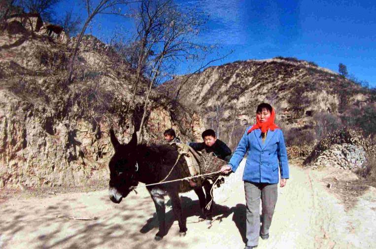 避什么什么俗成语_成语故事图片