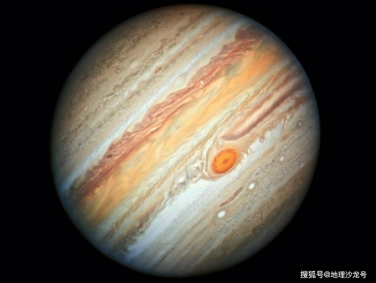 会合|木星和土星之间的距离越来越近，两颗行星的大会合将持续一段时间