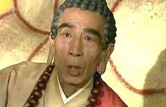 作为文学形象的燃灯古佛,曾出现在《西游记》中,被称为是万佛之祖,是