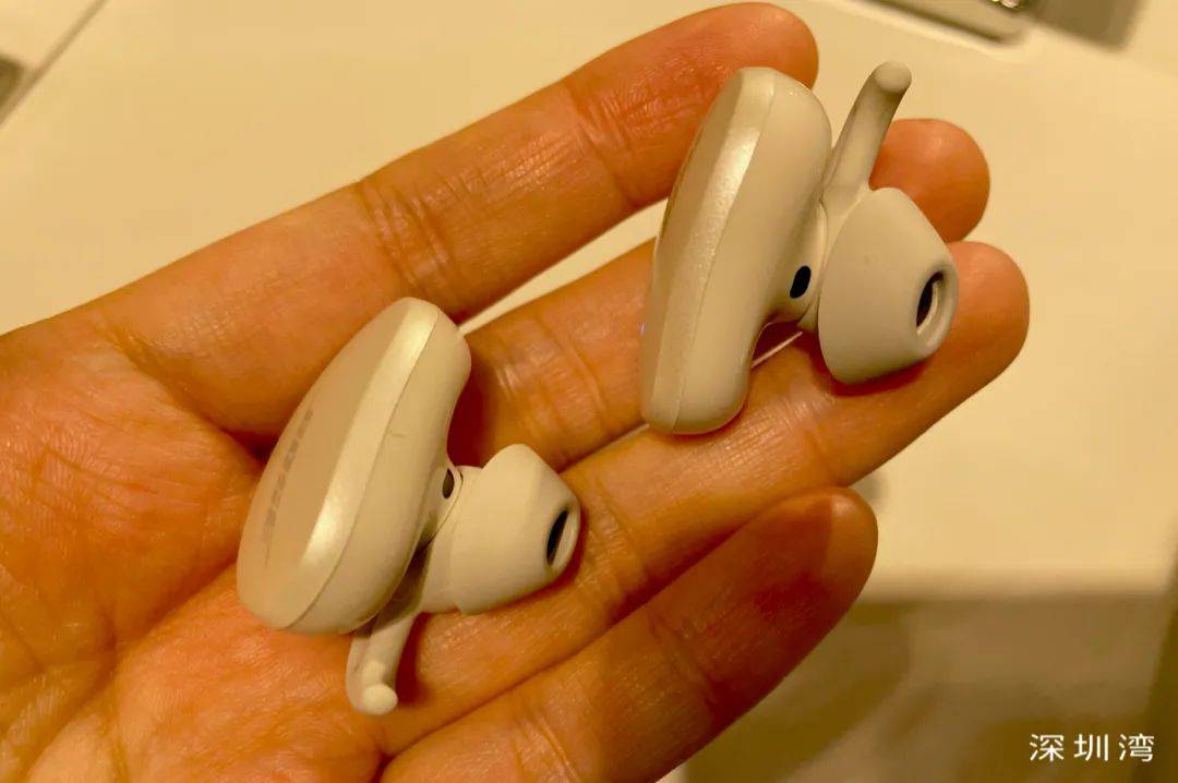 主动|盘点 2020 年 15 款真无线降噪耳机,超越 AirPods Pro 只待时日?| 年度复盘