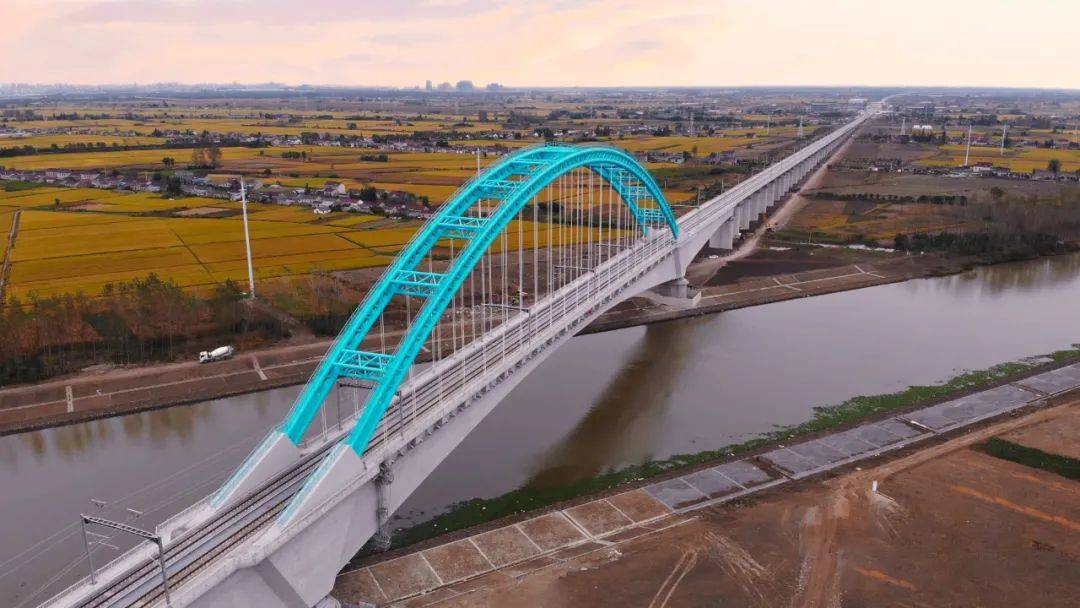 2020年高铁站车次排名_全国高铁站20强,武汉站仅排第7名,西安北站无缘榜单