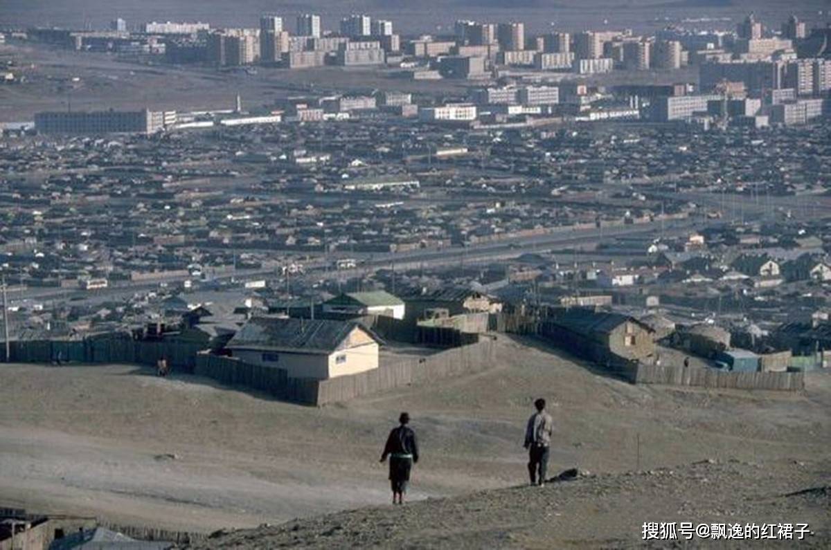 老照片1990年代的蒙古首都乌兰巴托不如国内的一座小县城