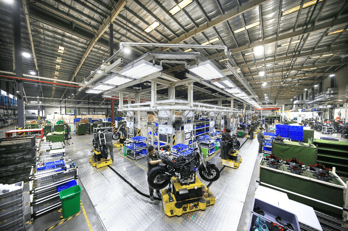 2020年全国排名前十_原创中国摩托车“出口冠军”:10个月卖出65万辆,连续