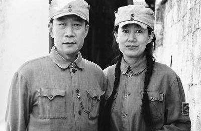 66岁李雪健抗癌18年,因治疗费不断拍戏,现在最感谢的人是她