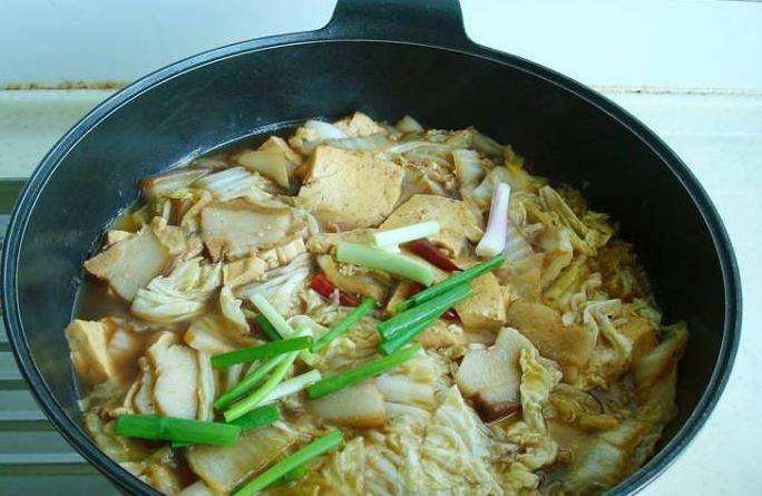 炖豆腐怎么才更嫩 0f01d74069fc4e4ea1e58a5d0bb88349.jpeg