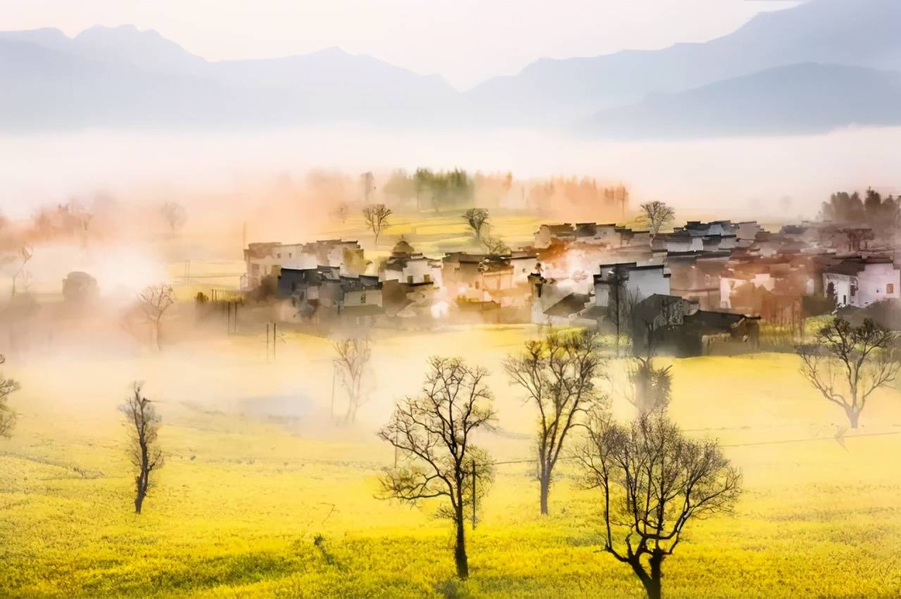 婺源有个宁静山村,拥有绝美红叶景色,是中国最具人气的赏枫地