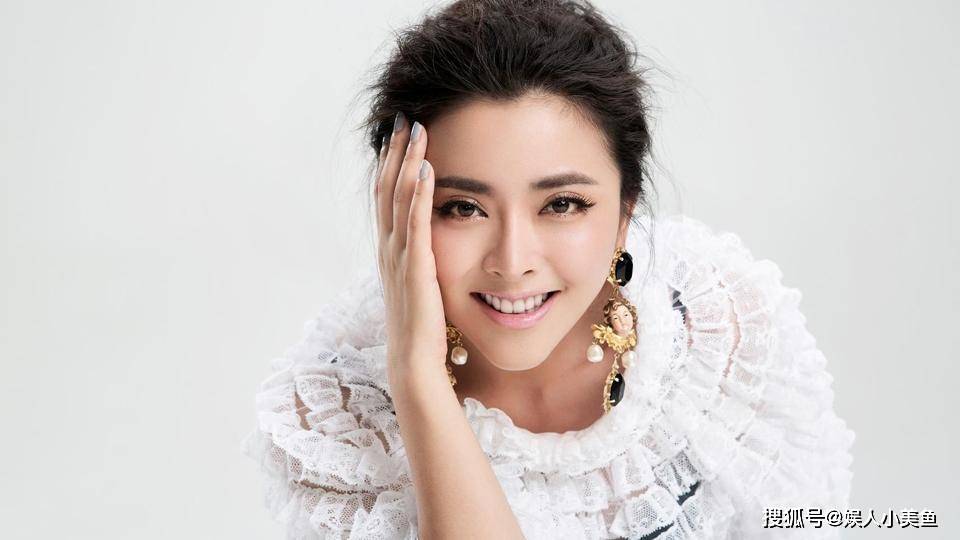 涓子个人资料 92066492379d4db693d4df713e2002c1.jpeg