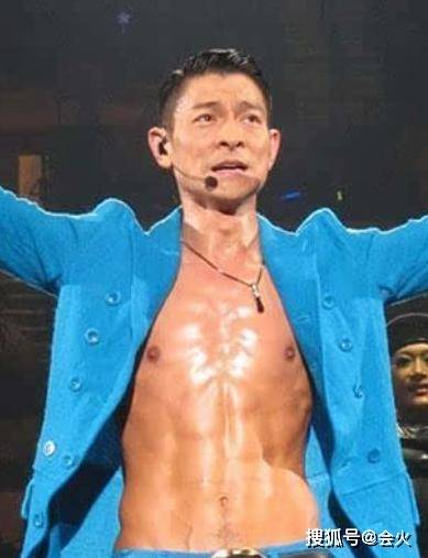 八块腹肌男照片露腹肌 c9425ca55cf54492a8cb796d03df4c75.jpeg