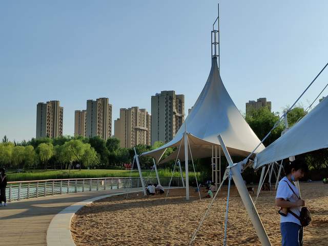 屏幕|OPPO Find X2 Pro，能够惊艳感官的旗舰手机