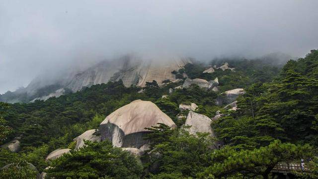 安徽天柱山世界地质公园 更适合自由行