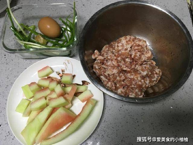 fb75969e60a04263a9f88ccbd9c55ff1.jpeg