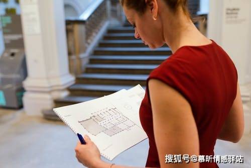 怎么跟女生聊天显得不尴尬 9ad15989f038429c884648ae12a5a0a6.jpeg