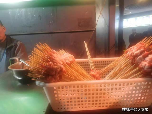 昆明市有多少人口2021_昆明市人口热力图(3)