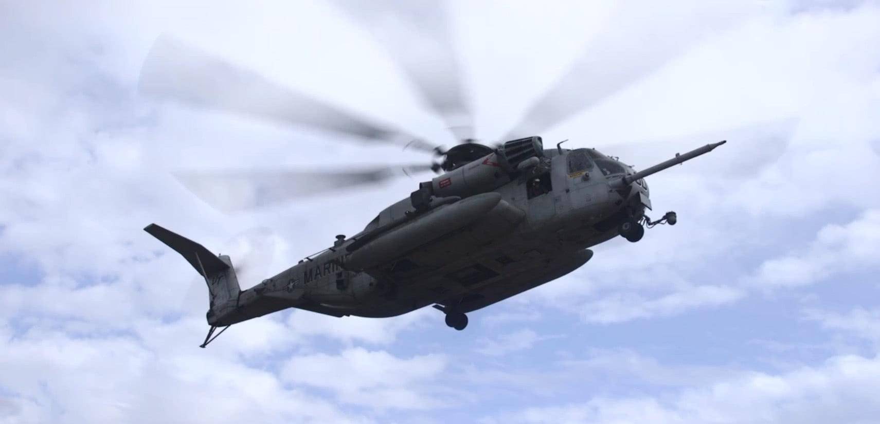 h-53e是美国军方运营的最大的直升机_手机搜狐网